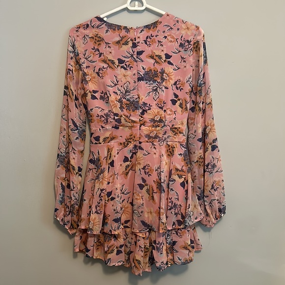 NWOT altard state floral long sleeve romper - Picture 5 of 5
